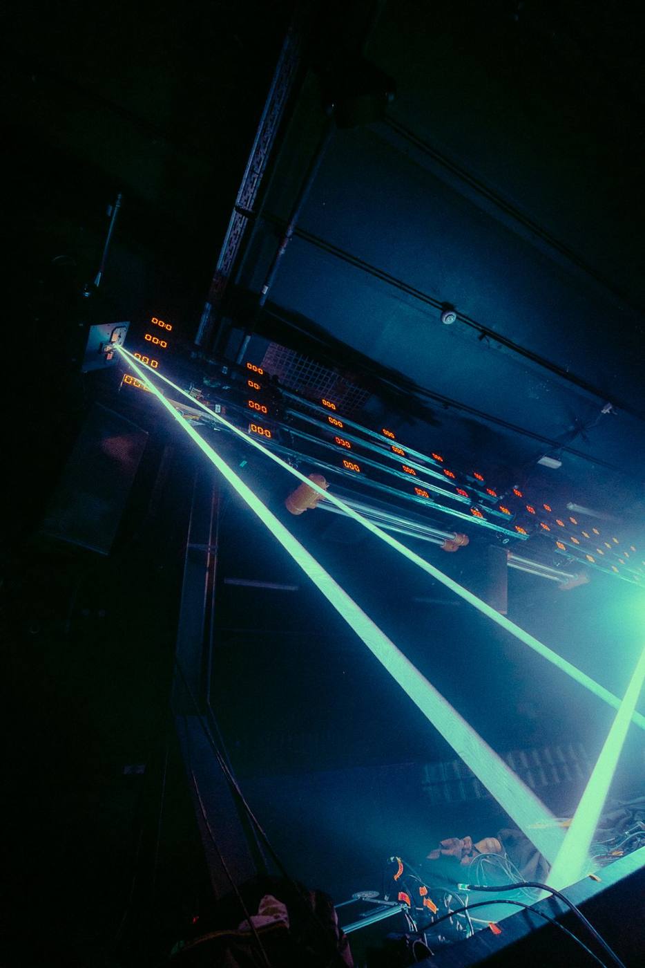Les horloges et les lasers de The Shooter